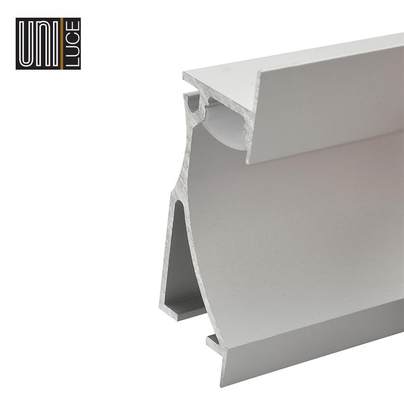STEP PROFILE UNI-ST-26,7x75